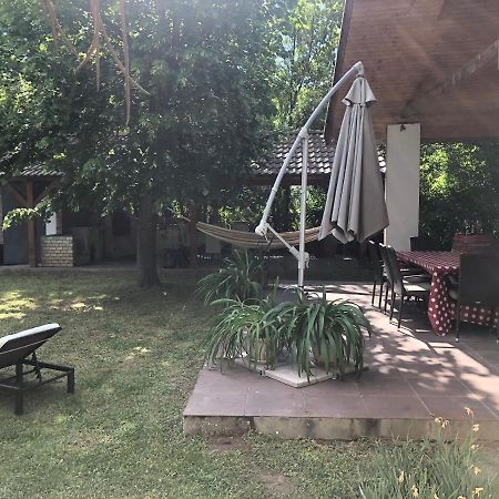Five Season'S Lakehouse Balatonlelle Buitenkant foto